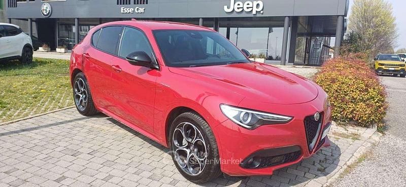 Usata Alfa Romeo Stelvio Veloce 210 CV (154 kW) 2022 Rosso alfa SUV