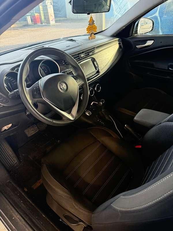 Usata Alfa Romeo Giulietta 120 CV (88 kW) 2019 Berlina