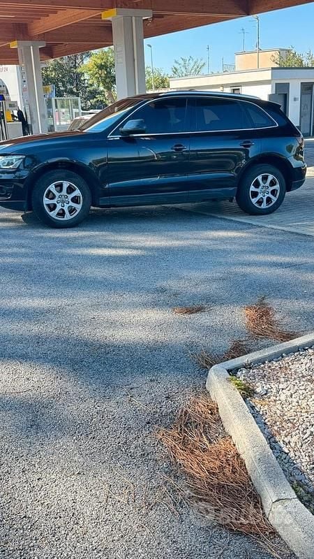 Used Audi Q5 170 HP (125 kW) 2010 Black SUV