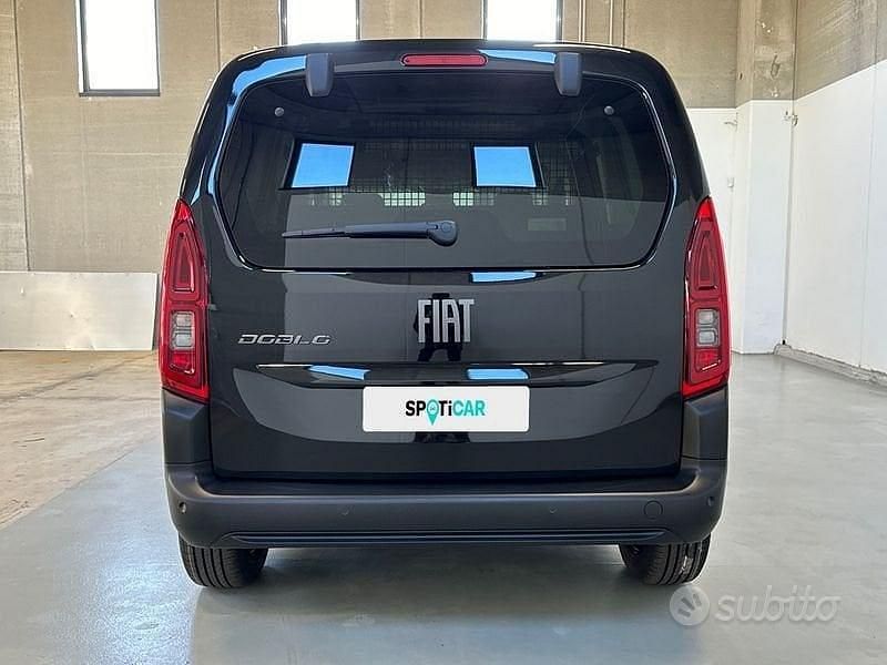 Nuova Fiat Doblò 101 CV (74 kW) 2025 Nero Monovolume