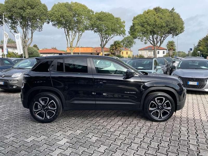 Nuova Jeep Avenger Summit 109 CV (80 kW) 2026 Nero SUV