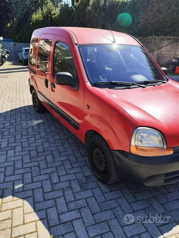 Usata Renault Kangoo 2003 Rosso Monovolume