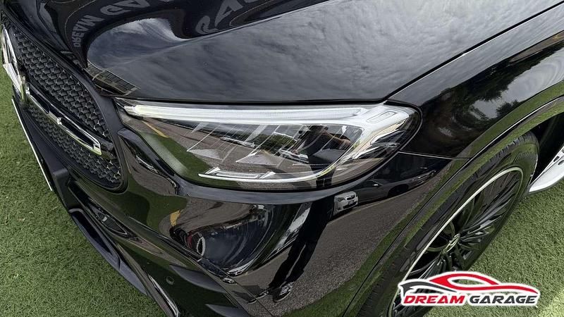 Usata Mercedes GLC200 Premium 204 CV (150 kW) 2024 Nero SUV