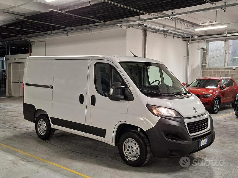 Usata Peugeot Boxer 140 CV (102 kW) 2021 Bianco Furgone