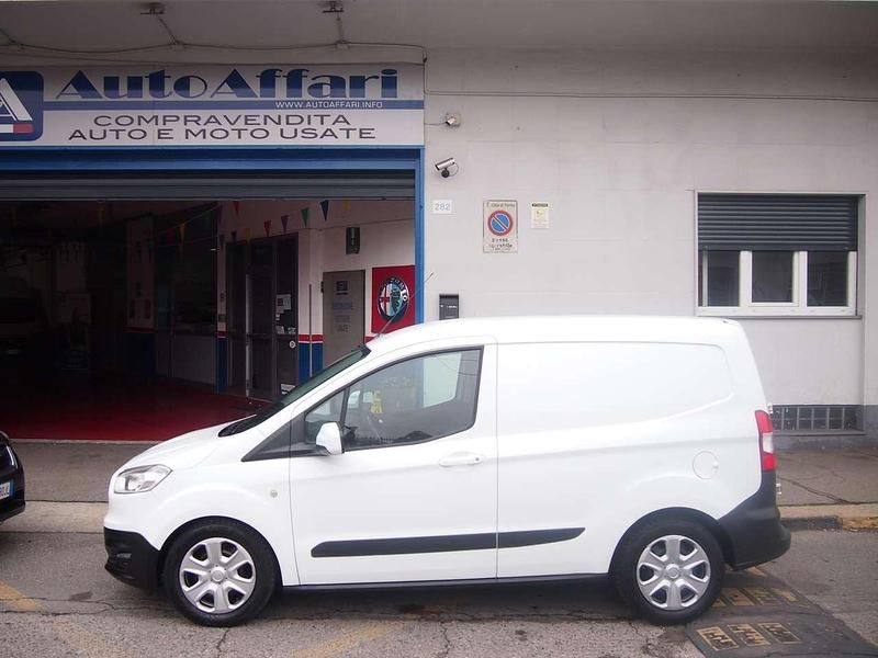 Usata Ford Transit 75 CV (55 kW) 2018 Bianco Furgone