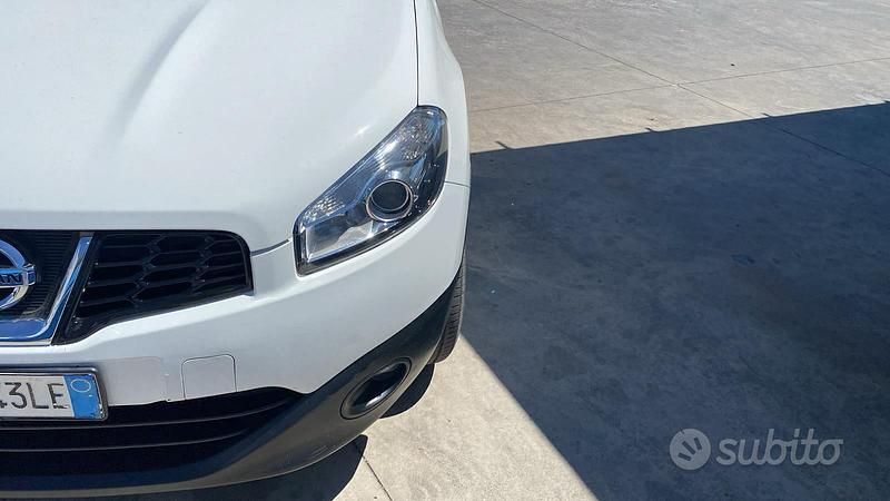 Usata Nissan Qashqai 115 CV (84 kW) 2011 Bianco SUV
