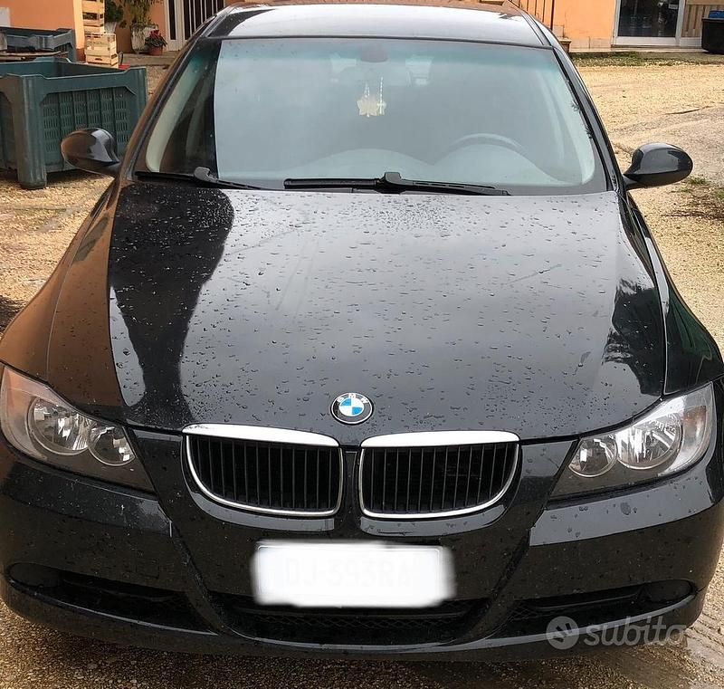 Usata BMW 320 177 CV (130 kW) 2007 Nero Berlina