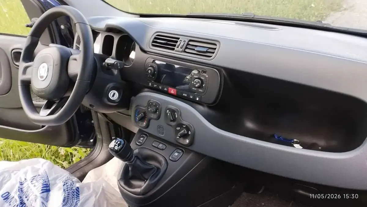 Usata Fiat Panda Easy 71 CV (52 kW) 2019 Blu/azzurro Utilitaria