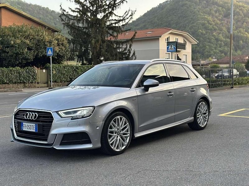 Usata Audi A3 Sport 184 CV (135 kW) 2018 Argento Berlina