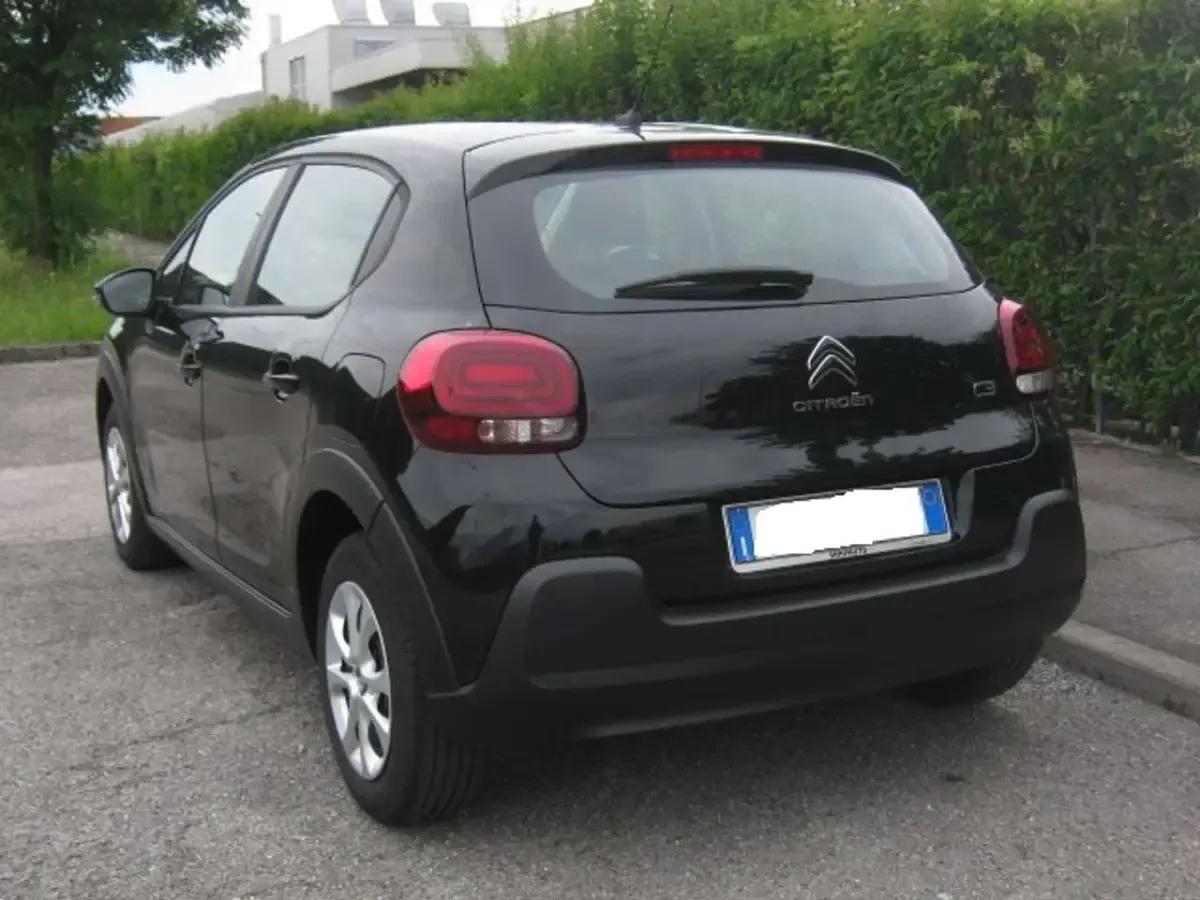 Usata Citroën C3 Business Class 102 CV (75 kW) 2024 Nero Station wagon