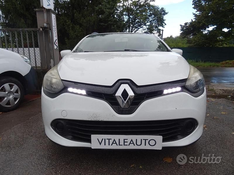 Usata Renault Clio GrandTour 75 CV (55 kW) 2014 Bianco Station wagon