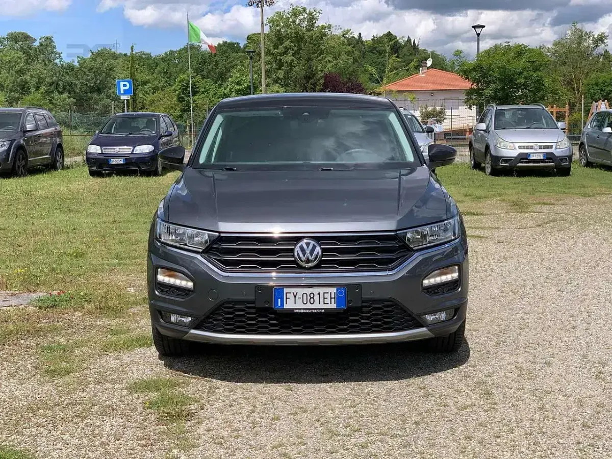 Usata VW T-Roc Style 116 CV (85 kW) 2019 Grigio SUV