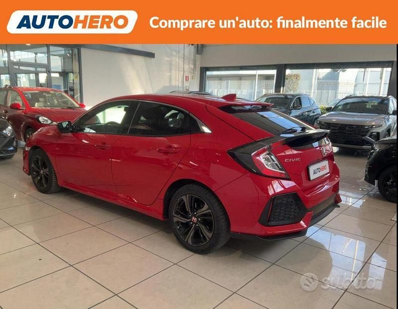 Usata Honda Civic Executive 120 CV (88 kW) 2018 Rosso Berlina