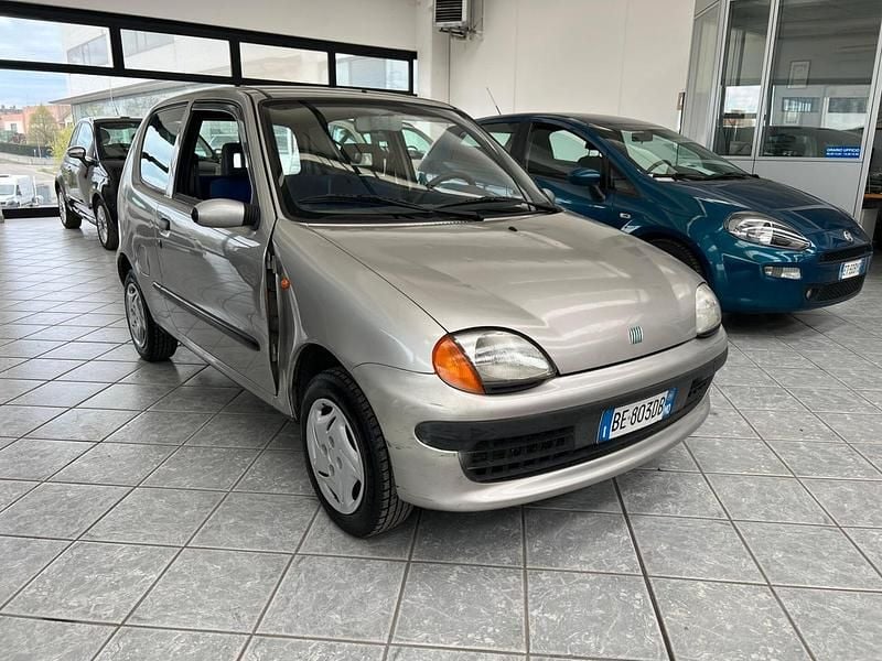 Usata Fiat Seicento 55 CV (40 kW) 1999 Argento Utilitaria