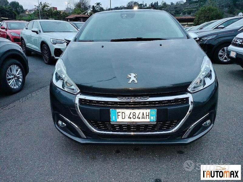 Usata Peugeot 208 Allure 101 CV (74 kW) 2016 Grigio Utilitaria