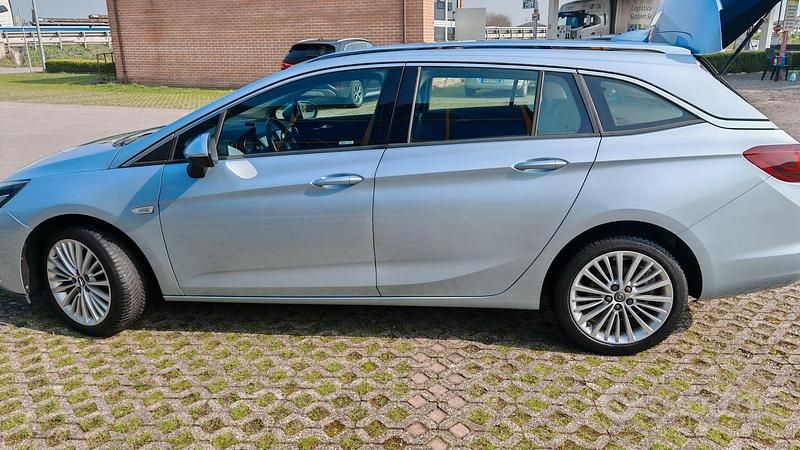 Usata Opel Astra Business 110 CV (80 kW) 2018 Grigio Station wagon
