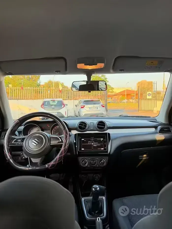 Usata Suzuki Swift 90 CV (66 kW) 2017 Nero Utilitaria