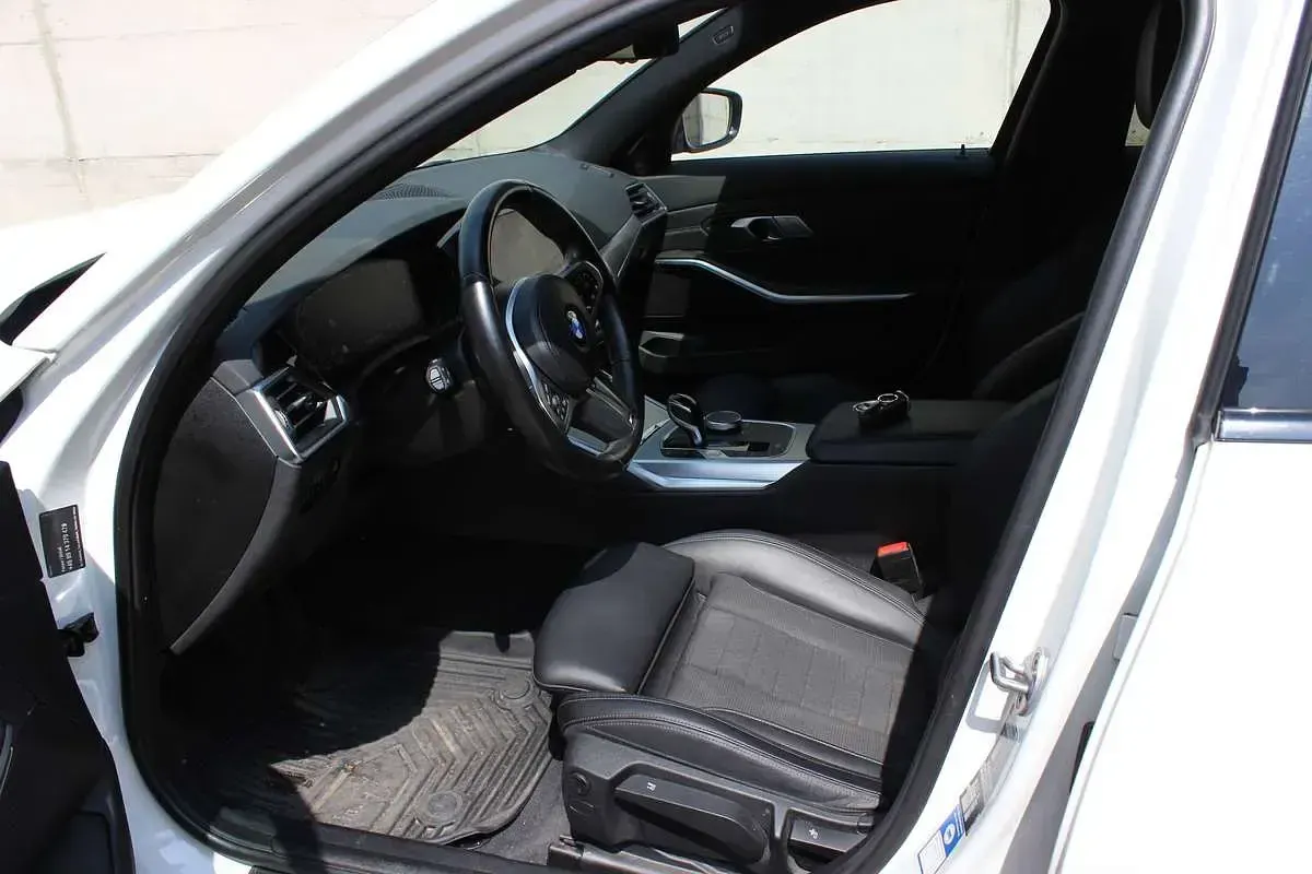 Usata BMW 318 M Sport 150 CV (110 kW) 2022 Bianco Berlina