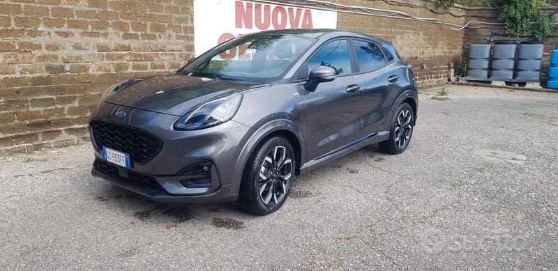 Grigio Usata 2020 Ford Puma ST-Line X Coupé | 17.700 € (Cara) - Immagine 1/4