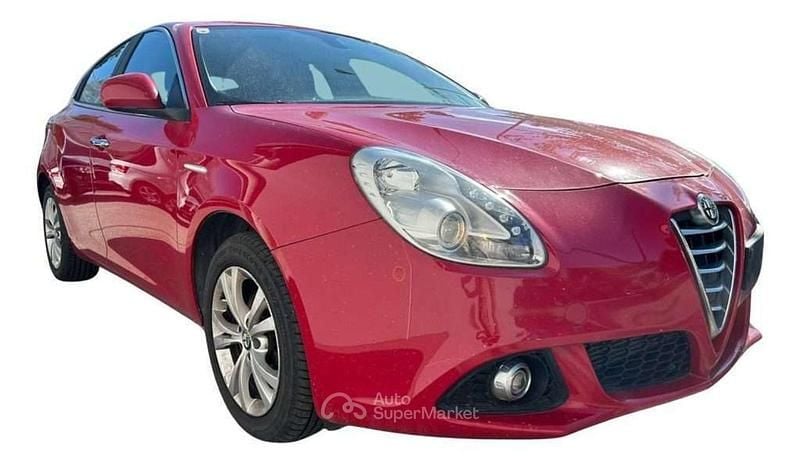 Usata Alfa Romeo Giulietta Distinctive 105 CV (77 kW) 2014 Rosso Berlina