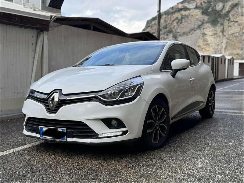 Usata 2018 Renault Clio IV Bose Edition Utilitaria | 7500 € (Buon prezzo) - Immagine 1/4