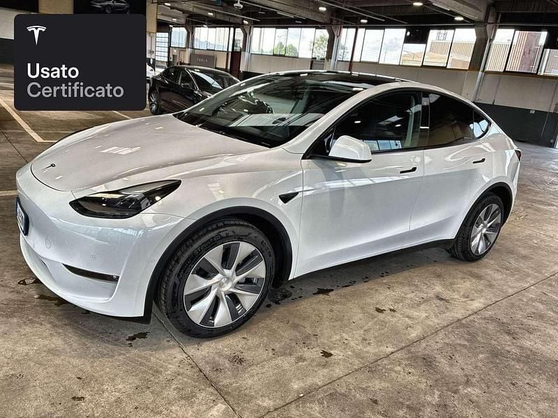 Usata Tesla Model Y Long Range AWD 258 kW (351 CV) 2021 Pearl white multicoat SUV