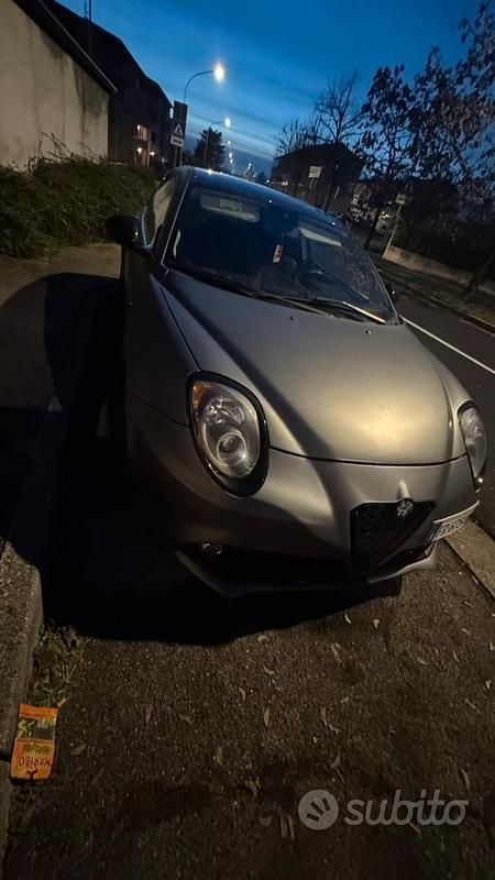 Usata Alfa Romeo MiTo 120 CV (88 kW) 2018 Grigio Utilitaria