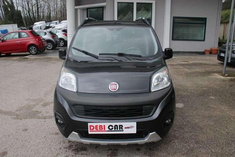 Usata Fiat Qubo Trekking 95 CV (69 kW) 2019 Nero Monovolume