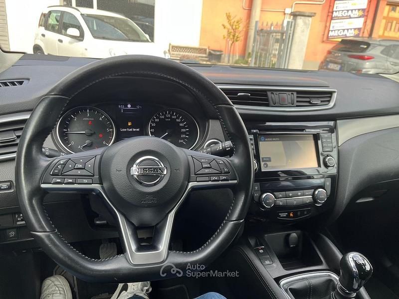 Usata Nissan Qashqai Tekna+ 110 CV (80 kW) 2018 Bianco SUV