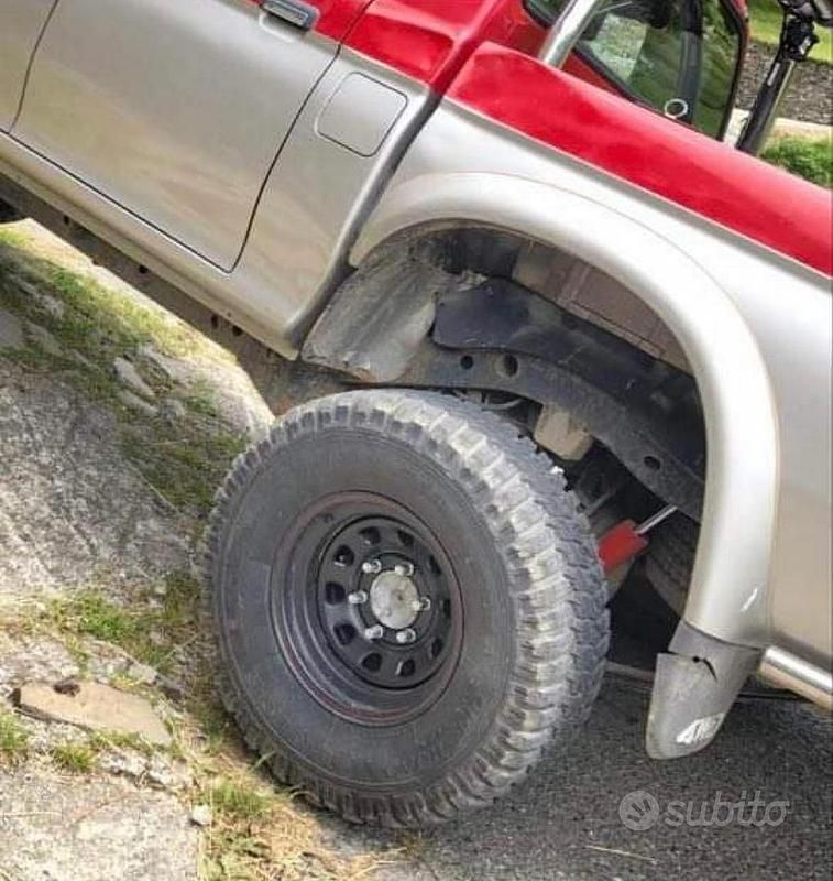 Usata Mitsubishi L200 99 CV (72 kW) 1997 Pick-up