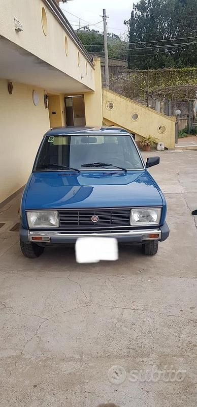 Blu Usata 1982 Fiat 131 Tre volumi | 4500 € - Immagine 1/4