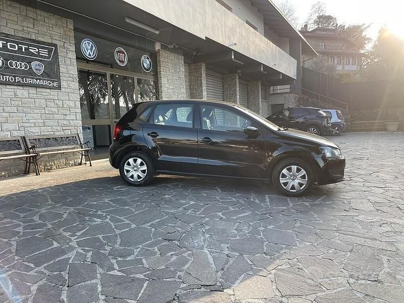 Usata VW Polo Comfortline 75 CV (55 kW) 2012 Nero Utilitaria