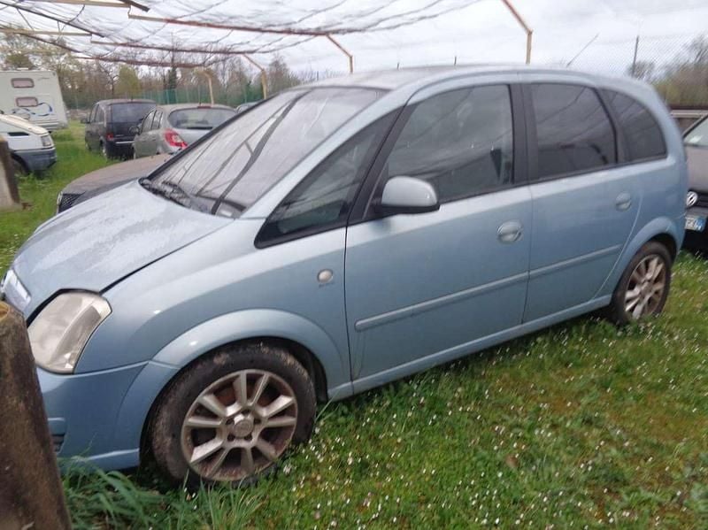 Usata Opel Meriva Enjoy 101 CV (74 kW) 2009 Blu/azzurro Monovolume
