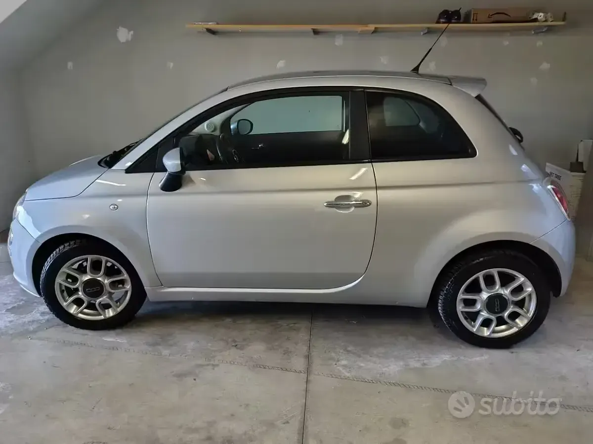 Usata Fiat 500 69 CV (50 kW) 2011 Grigio Utilitaria