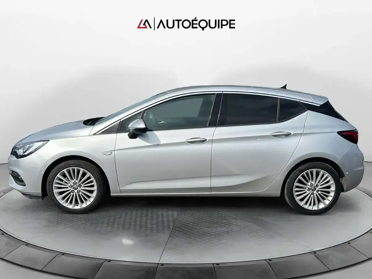 Käytetty Opel Astra Business Elegance 122 HP (89 kW) 2020 Harmaa Sedan