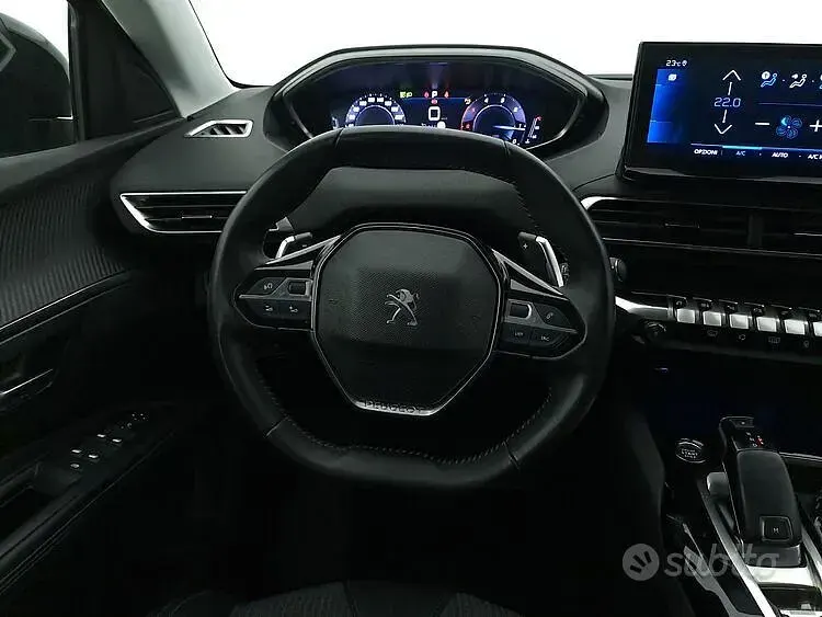 Usata Peugeot 5008 Allure 131 CV (96 kW) 2022 Blu SUV