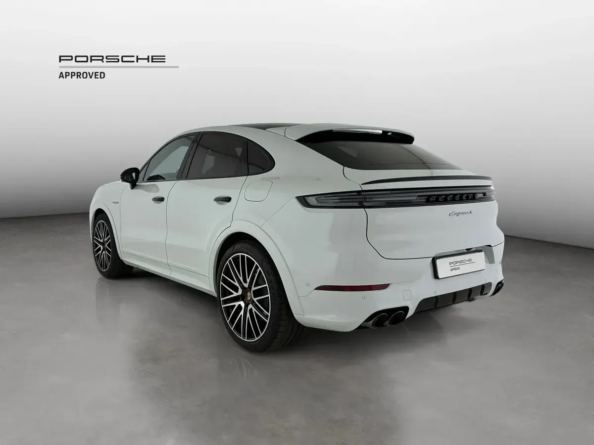Usata Porsche Cayenne S E-Hybrid 2025 2y bianco carrara metallizzato SUV