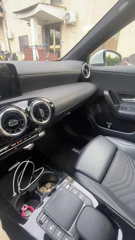 Usata Mercedes A180 Business 116 CV (85 kW) 2021 Bianco Berlina