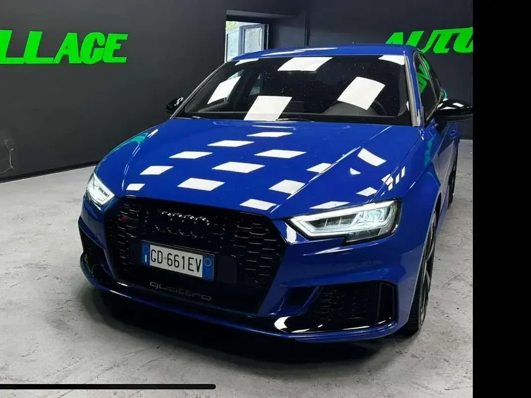 Usata Audi RS3 Ambiente 400 CV (294 kW) 2020 Blu/azzurro Berlina