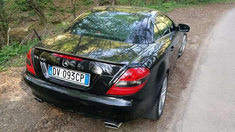 Gebraucht Mercedes SLK200 184 PS (135 kW) 2009 Schwarz Cabrio