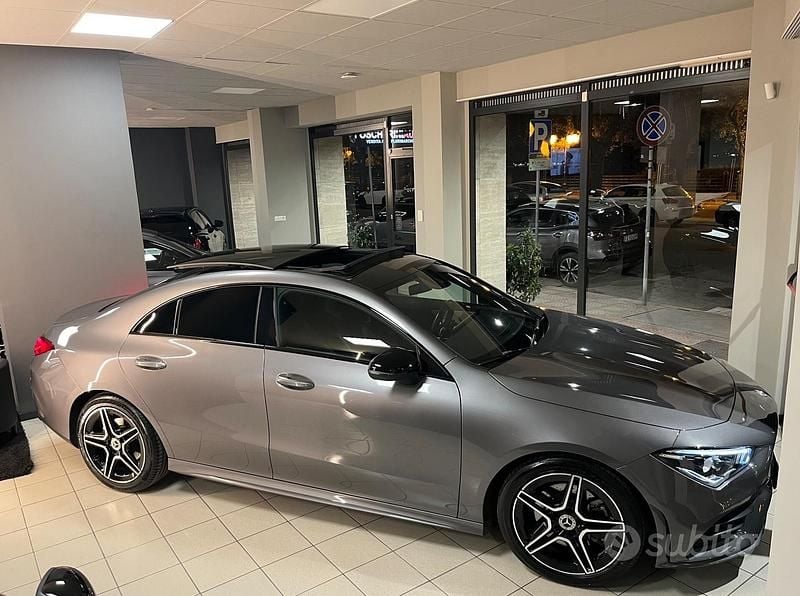 Usata Mercedes CLA200 Premium 150 CV (110 kW) 2023 Grigio Berlina