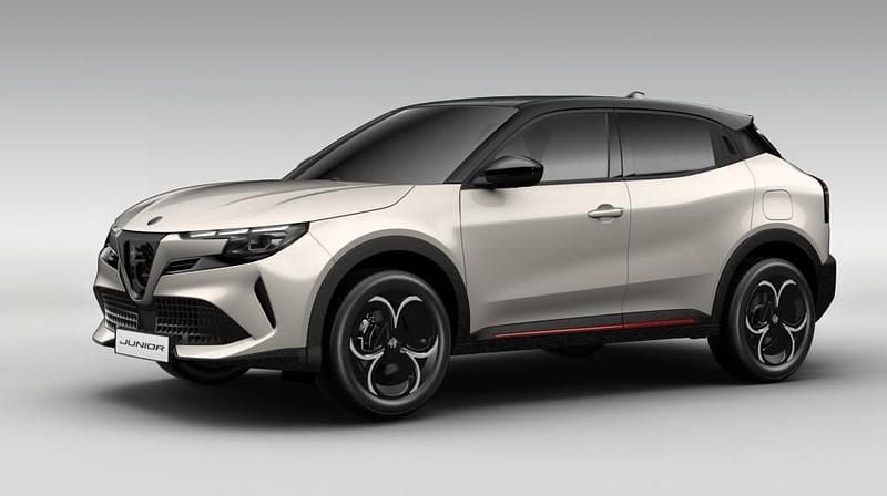 Nuova Alfa Romeo Junior Edizione Speciale 136 CV (100 kW) 2025 Avorio galleria con tetto nero SUV