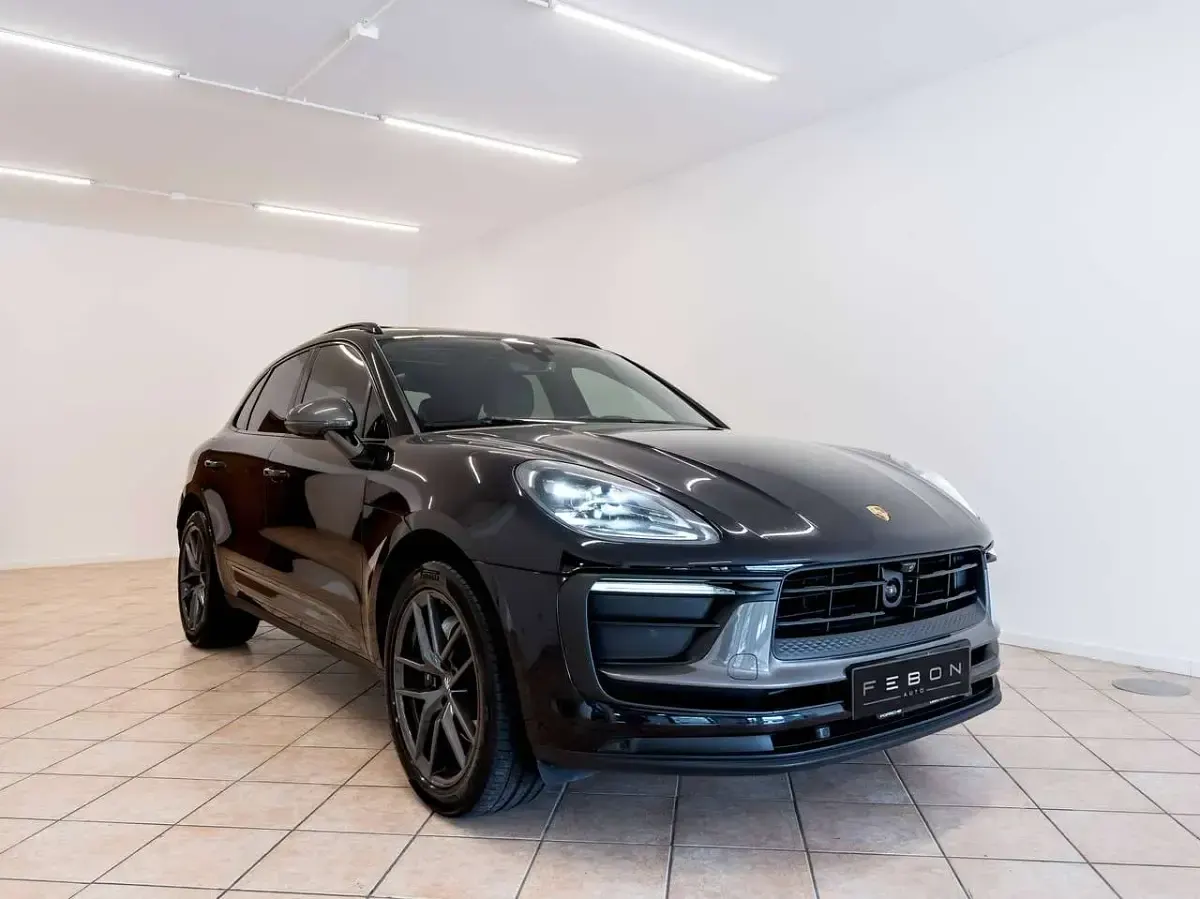 Usata Porsche Macan 265 CV (194 kW) 2023 Nero SUV