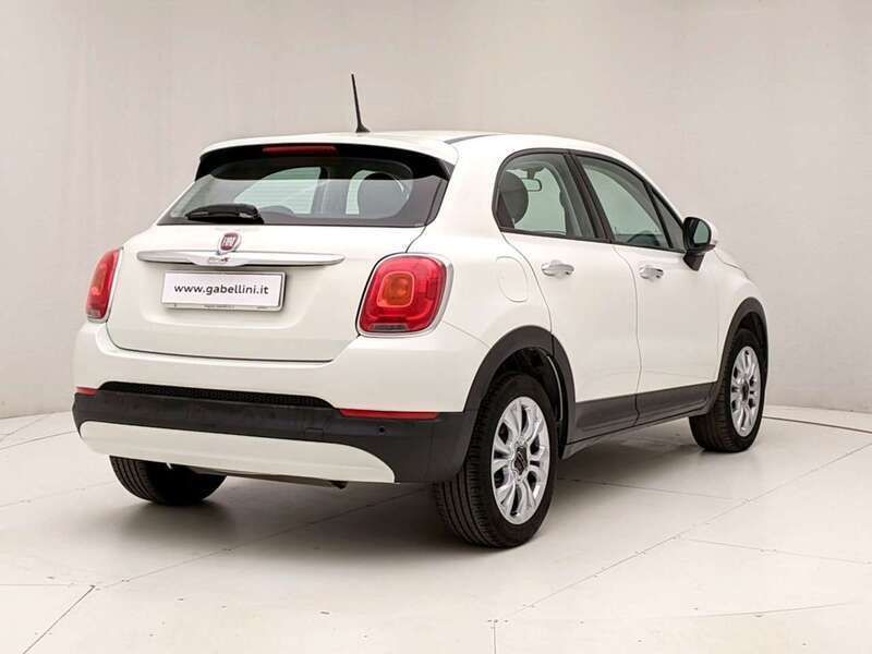 Usata Fiat 500X Pop Star 110 CV (80 kW) 2016 Bianco SUV
