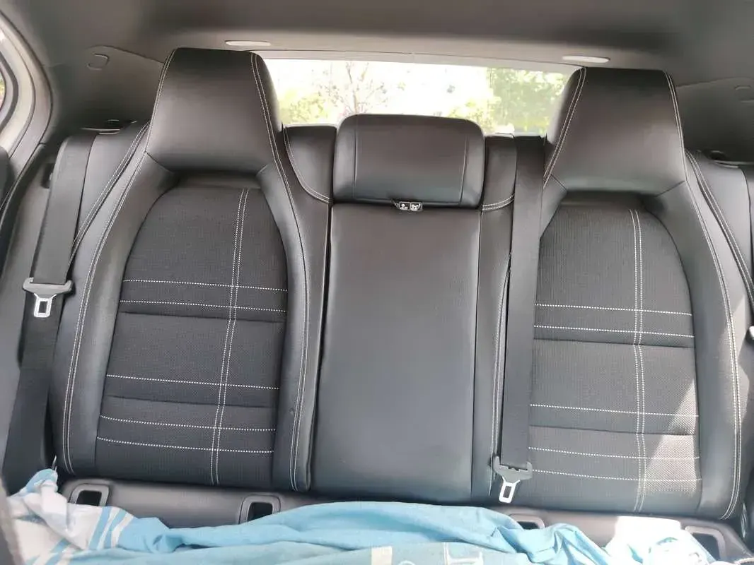 Usata Mercedes A160 90 CV (66 kW) 2014 Bianco Utilitaria