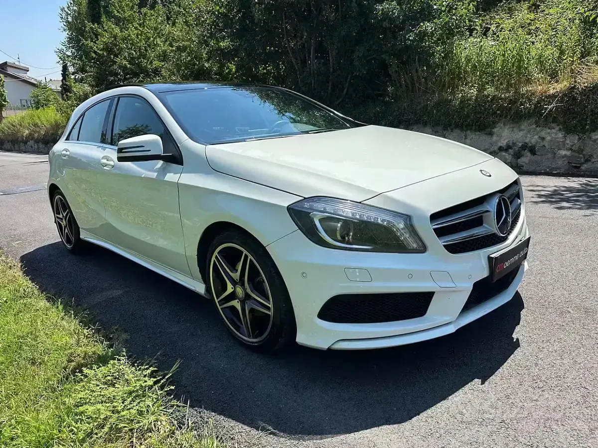 Usata Mercedes A180 Premium 109 CV (80 kW) 2013 Bianco Utilitaria