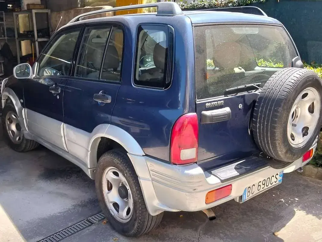 Usata Suzuki Grand Vitara 87 CV (63 kW) 1999 Blu/azzurro SUV