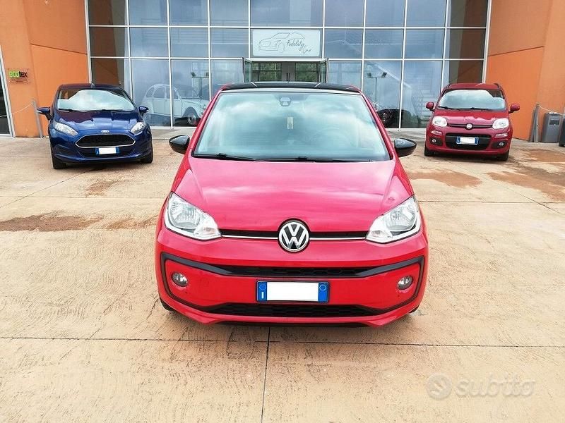 Usata VW up! Move 60 CV (44 kW) 2017 Rosso Utilitaria