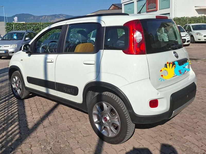 Usata Fiat Panda 4x4 75 CV (55 kW) 2015 Bianco Utilitaria