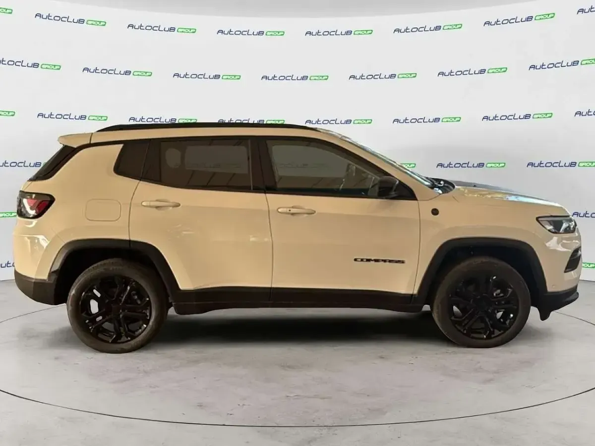 Nuova Jeep Compass North 131 CV (96 kW) 2025 White (pastello) SUV